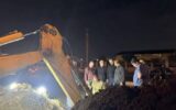 آغاز عملیات جابجایی تیرهای برق در مسیر تقاطع مسیر تقاطع نیروی دریایی