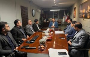 نشست معاون توسعه سرمایه‌گذاری شرکت توسعه گردشگری ایران با شهردار رشت برگزار شد
