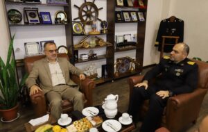  قدردان رشادت های دریادلان نیروی دریایی هستیم/ پیشرفت پایدار در حوزه صنایع دفاعی مایه مباهات است