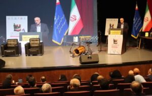 تامین ارز واحدهای صنعتی گیلان تا سقف ۵ میلیون دلار /کارآفرینی ، یک جامعه متکی را تبدیل به یک جامعه مولد می کند