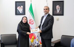 تفاهمنامه همکاری میان سازمان منطقه آزاد انزلی و شرکت ملی پست جمهوری اسلامی ایران امضا شد تفاهمنامه همکاری میان سازمان منطقه آزاد انزلی و شرکت ملی پست جمهوری اسلامی ایران امضا شد
